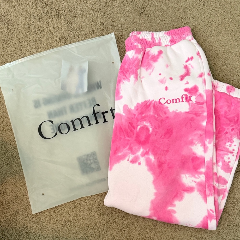 Comfrt Pink Tie-Dye Sweatpants